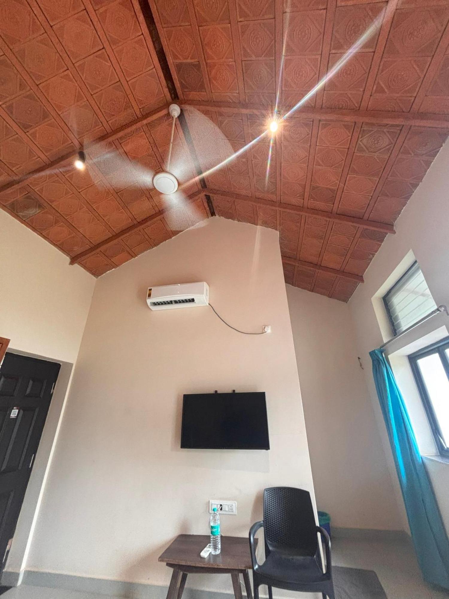 La Goya At Anjuna Beachside Экстерьер фото